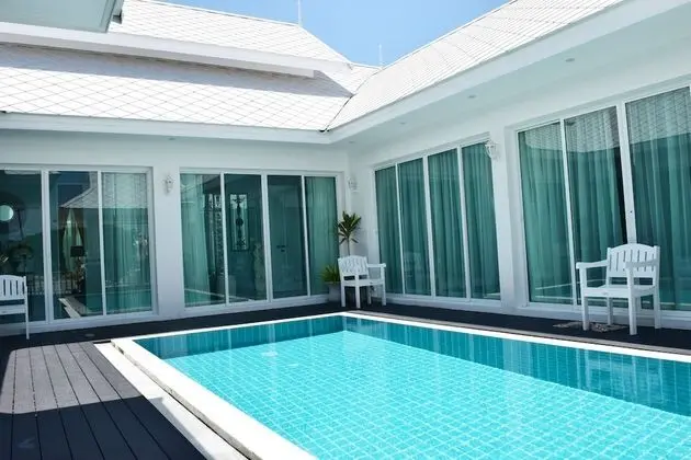4 Bedrooms With Pool Villa (B1)
