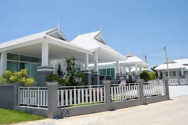 4 Bedrooms With Pool Villa (B1)