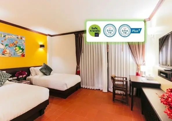 Superior Twin Room with Balcony