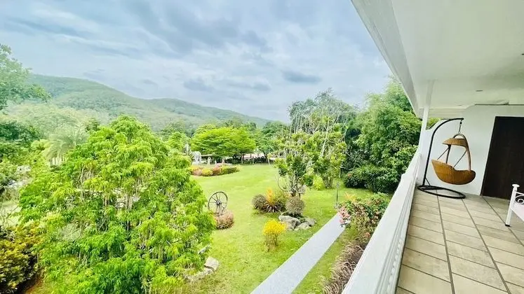 Deluxe Double Room with Mountain View