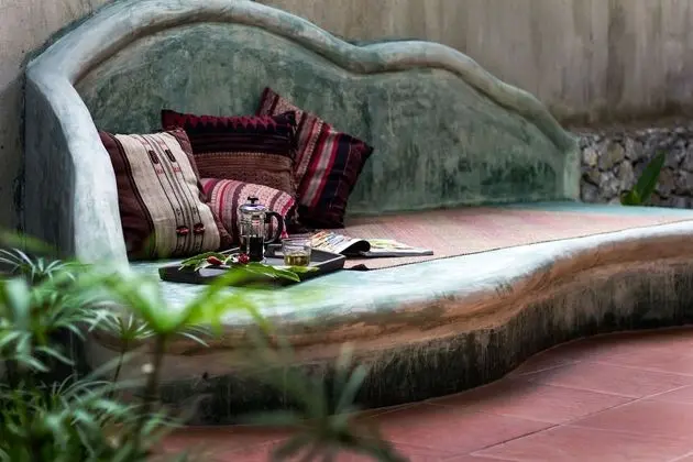 Traditional Kır Evi