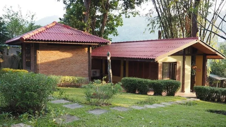 Traditional Kır Evi