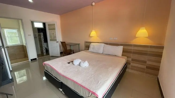 Superior Oda, 1 En Büyük (King) Boy Yatak, Balkon/Veranda, Havuz Manzaralı