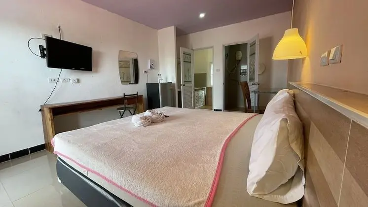 Superior Oda, 1 En Büyük (King) Boy Yatak, Balkon/Veranda, Havuz Manzaralı