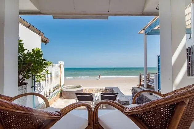One Bedroom Beachfront suite