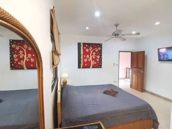 5 Bedrooms Private Pool Villa