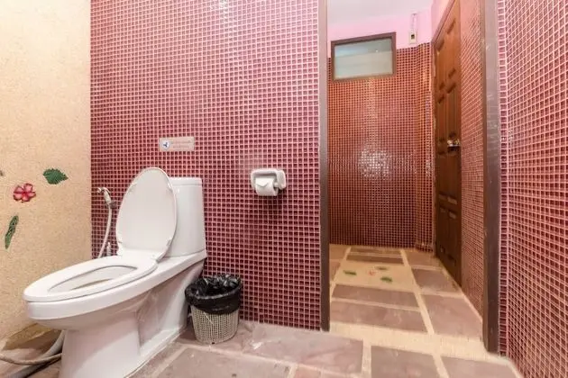 5 Bedrooms Private Pool Villa