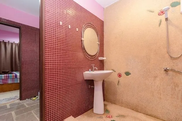 5 Bedrooms Private Pool Villa