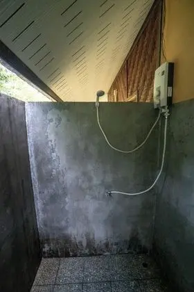 Tree House Deluxe Air-con