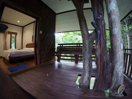 Tree House Deluxe Air-con