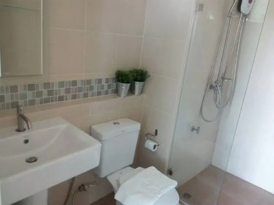 Ortak Ranzalı Oda, Balkon