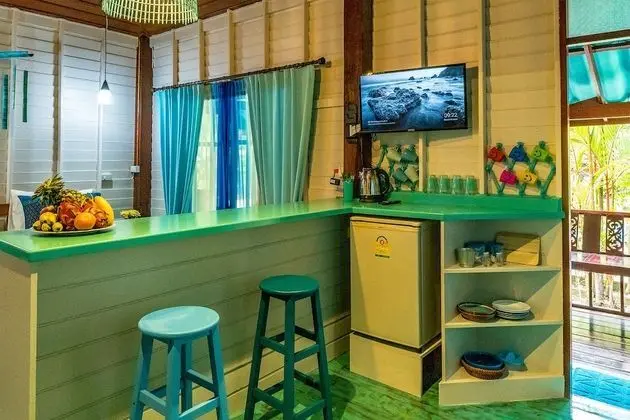Family Poolside Suite
