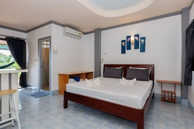 Junior Sunset View Room