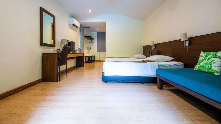 Twin Bed Bungalow
