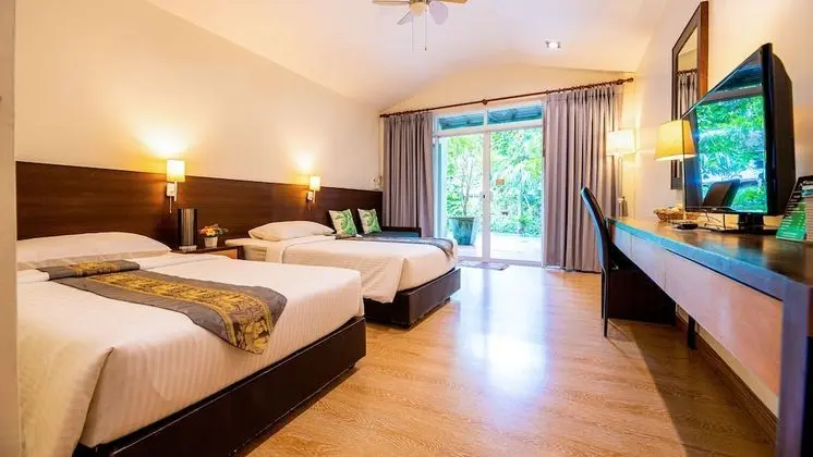 Twin Bed Bungalow