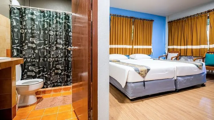 Twin Bed Bungalow