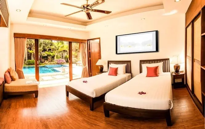Luxury Villa, 3 Yatak Odası, Havuz Manzaralı, Bahçeli