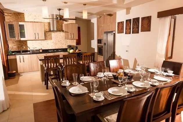 Luxury Villa, 3 Yatak Odası, Havuz Manzaralı, Bahçeli
