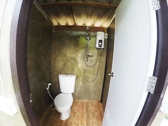 4 Beds Male Dormitory (C Zone)