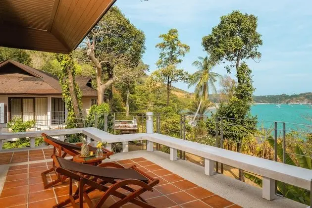 Deluxe Pavilion Beachfront Room