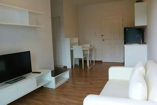 1-Bedroom Condo