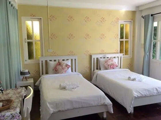 Lovely Twin Room