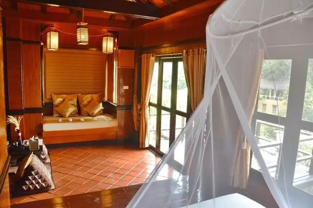 Deluxe Villa, Havuz Manzaralı