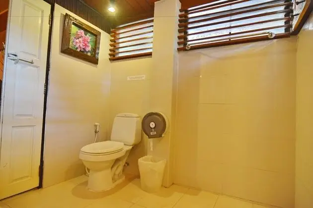 Deluxe Villa, Havuz Manzaralı