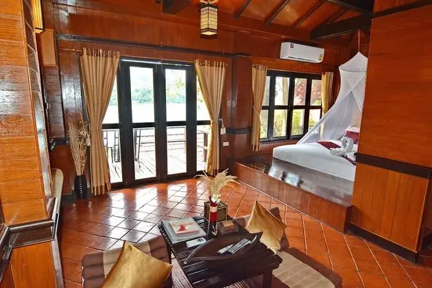 Villa, Deniz Manzaralı