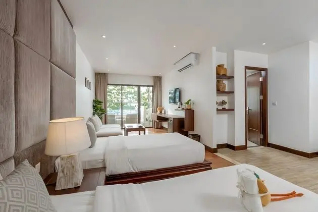 Deluxe Tek Büyük veya İki Ayrı Yataklı Oda, Denize Sıfır