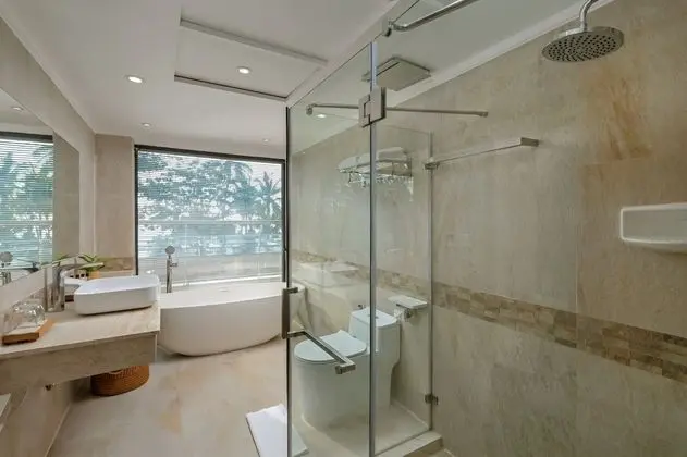 Deluxe Tek Büyük veya İki Ayrı Yataklı Oda, Denize Sıfır
