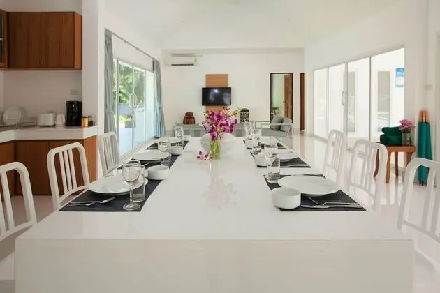 4 Bedrooms Private Pool Villa