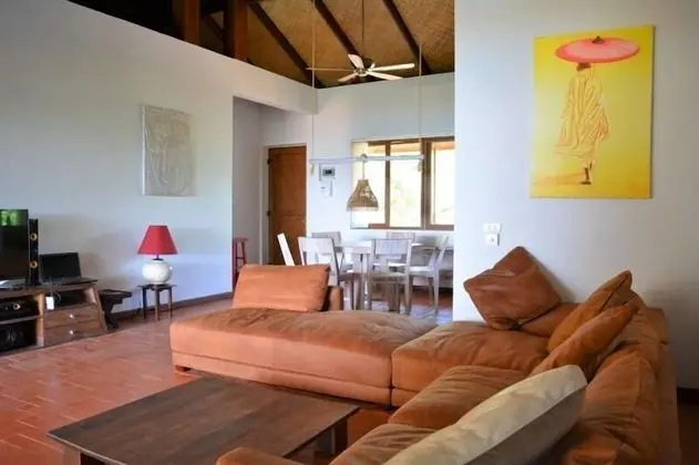 2-Bedroom Villa (Not Included Electricity)