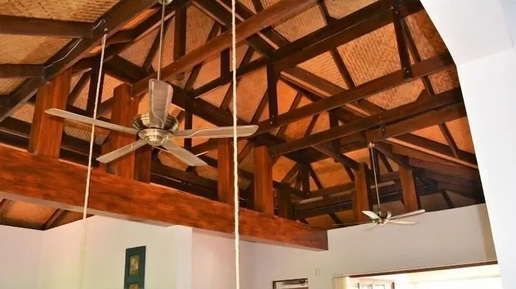 2-Bedroom Villa (Not Included Electricity)