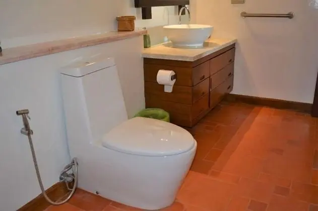 2-Bedroom Villa (Not Included Electricity)