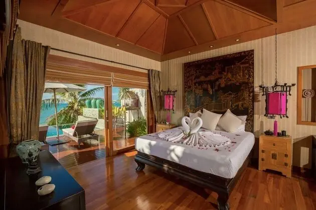 Luxury Villa, 3 Yatak Odası, Plaj Manzaralı, Denize Sıfır