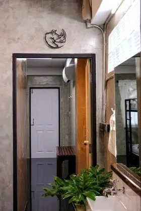 Mixed Dormitory (Rhino)