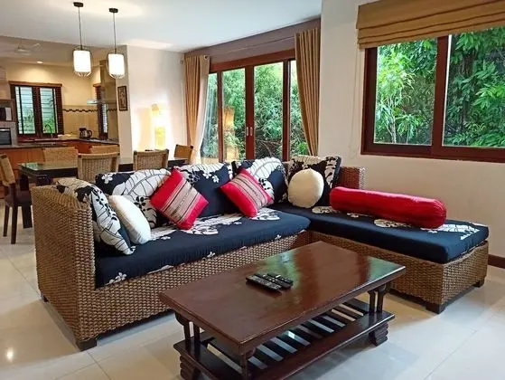 Signature Villa, 2 Yatak Odası, Bahçe Manzaralı, Havuz Kenarı