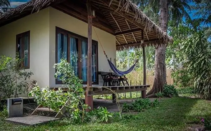 Bungalov, Bahçe Manzaralı