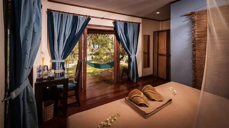 Bungalov, Bahçe Manzaralı