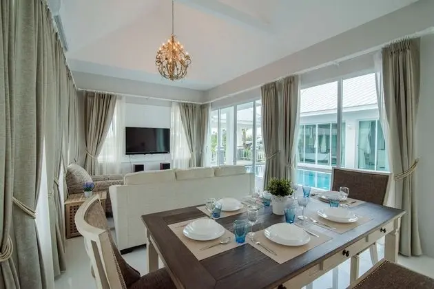 Family Villa, 3 Yatak Odası, Mutfak, Köşe