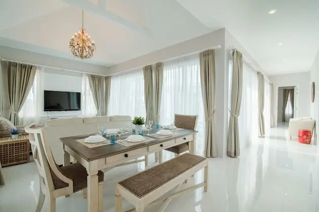 Family Villa, 3 Yatak Odası, Mutfak, Köşe