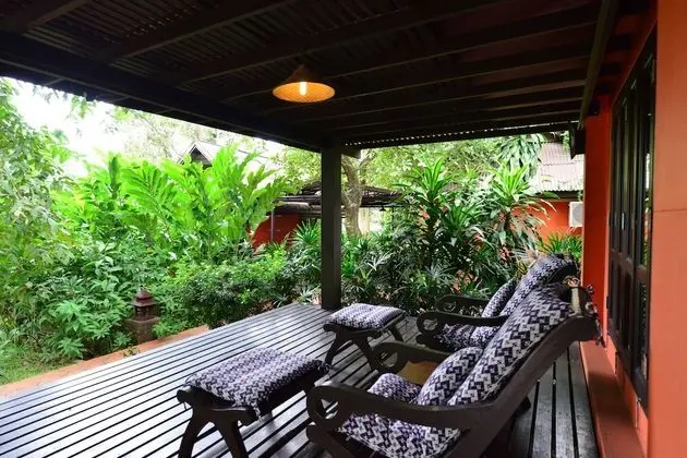 Deluxe Kır Evi, Nehir Manzaralı
