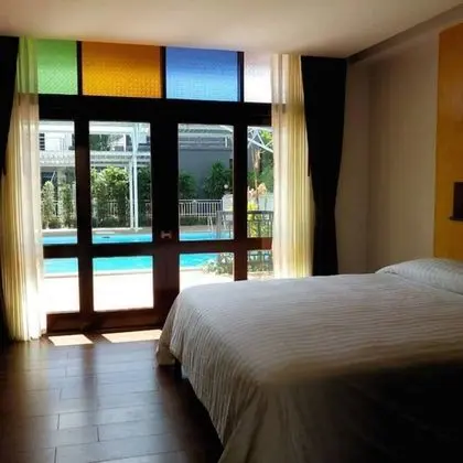 Deluxe Double Room with Pool View