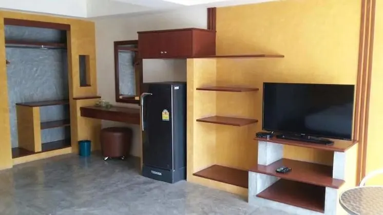 Deluxe Double Room with Pool View