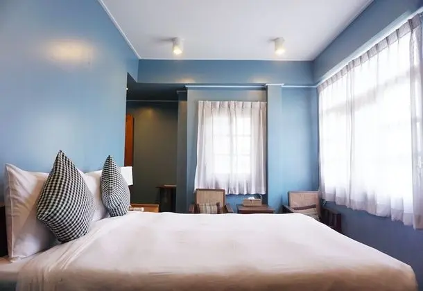 Standard Room with Shared Bathroom