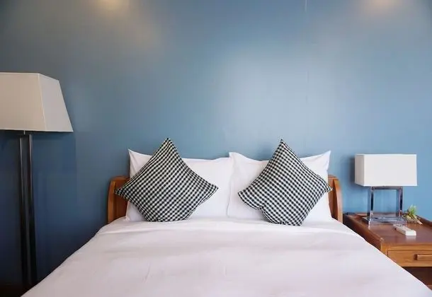 Standard Room with Shared Bathroom