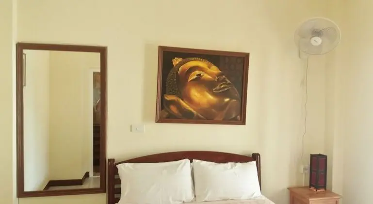 4 Bedrooms, 4 Bathrooms Pool Villa