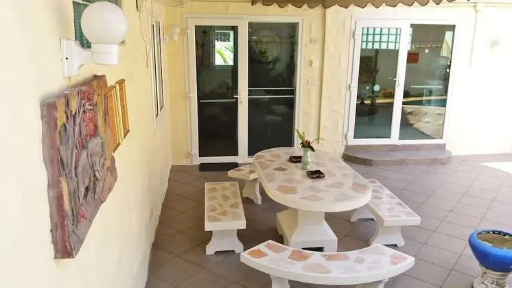4 Bedrooms, 4 Bathrooms Pool Villa