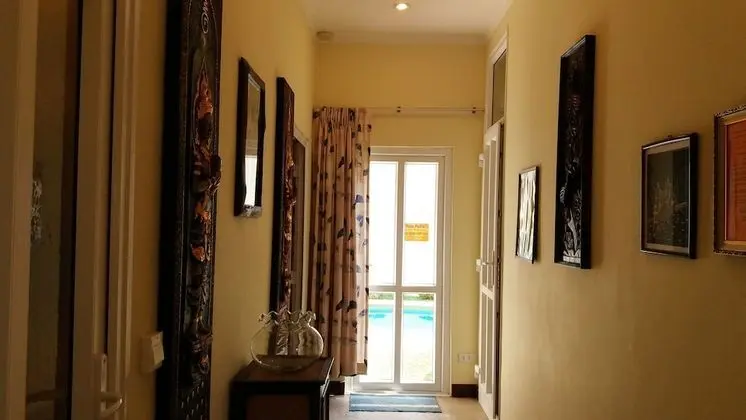4 Bedrooms, 4 Bathrooms Pool Villa